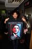 Shumin wins an Obama T-shirt in the raffle