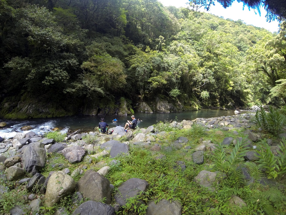 Fushan river trip with Hiroshi GOPR1027