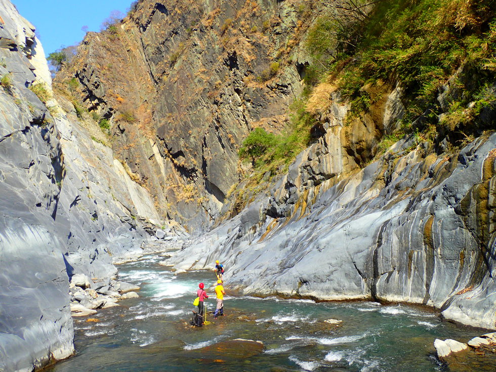 Danda stream 丹大溪 Hot springs survey P3010524