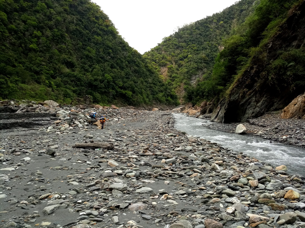Heping river 和平溪 to Mohen hot springs 莫很溫泉 IMG_20190404_133445_4