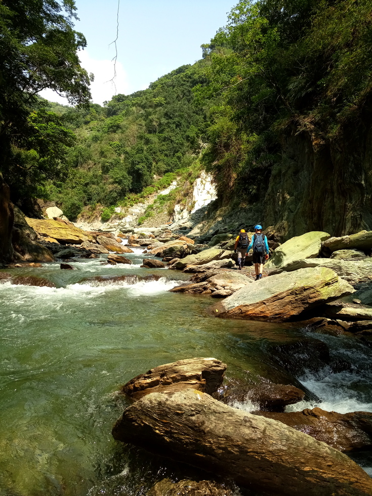 Heping river 和平溪 to Mohen hot springs 莫很溫泉 IMG_20190405_100022_8