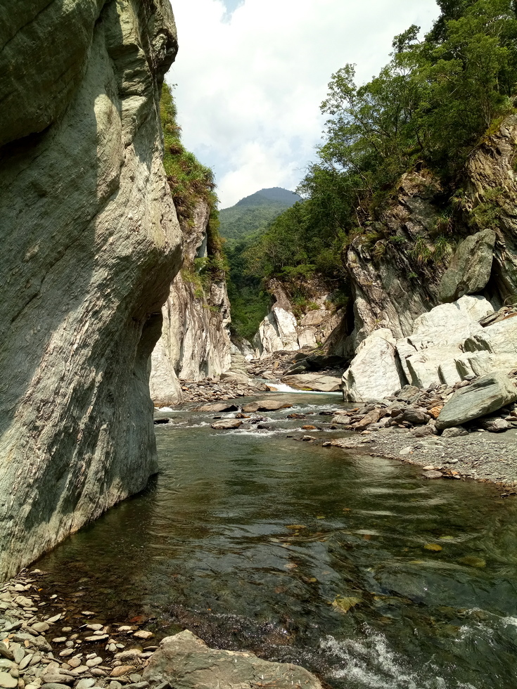 Heping river 和平溪 to Mohen hot springs 莫很溫泉 IMG_20190405_110803_4
