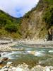 next photo: confluence of Luye stream 鹿野北溪 and Malalaou stream 瑪拉拉歐溪, with Taolin hot spring in the background